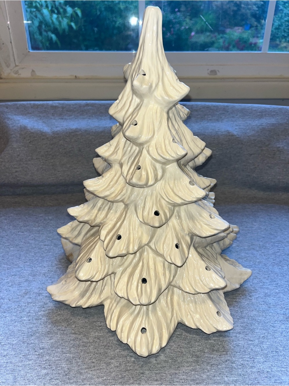 Vintage Nowell's Christmas Tree Mold No Lights, No Base